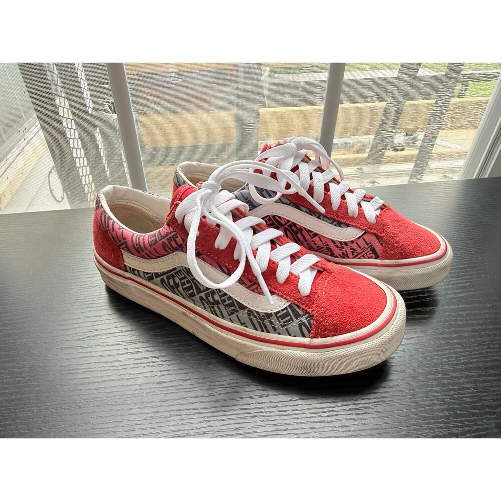 Vans Old Skool Low Top Sneakers Red Gray Logo Print Suede Women Size 7 / Men 5.5